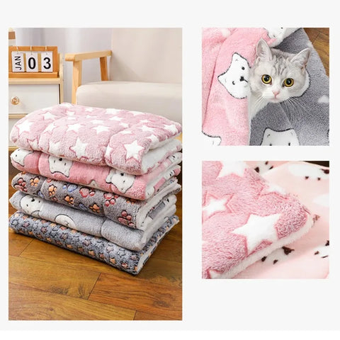 1Pcthickened Comfortable Warm Small Cat Sleeping Cushion Skin-Friendly Cute Winter Medium Dog Sofa Mat for Puppy Bed Accessories